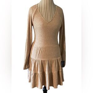 Lulus size small tan dress great style new with tags